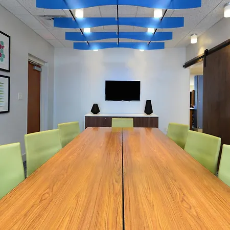 Holiday Inn Express & Suites Raleigh Durham Airport At Rtp By Ihg-2