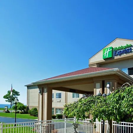 Holiday Inn Express Hotel & Suites-Saint Joseph By Ihg-2