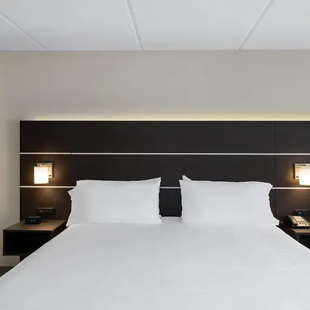 Holiday Inn Express Hotel & Suites Bluffton At Hilton Head Area By Ihg-3