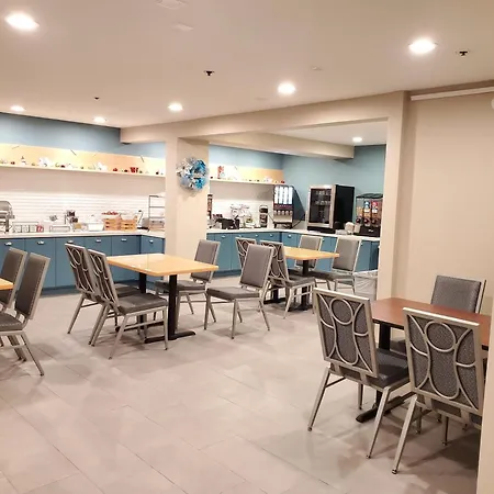 Country Inn & Suites By Radisson, Monterey Beachfront-Marina, Ca-2