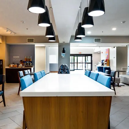 Holiday Inn Express & Suites Hiawassee By Ihg-3