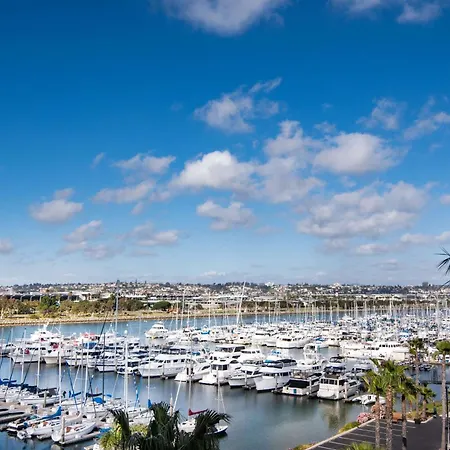 Hilton San Diego Airport/Harbor Island-2