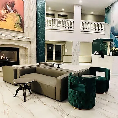 Wyndham Garden Galena Hotel & Day Spa-2