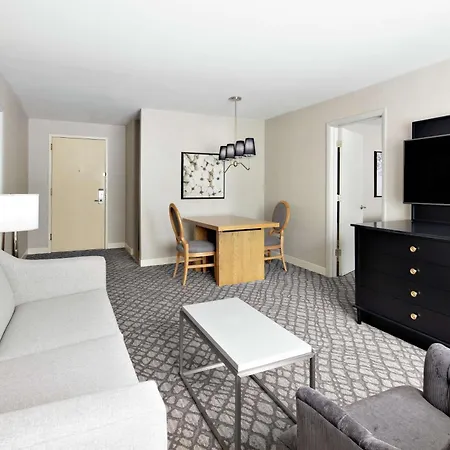 Doubletree Suites By Hilton Charlotte/Southpark-3