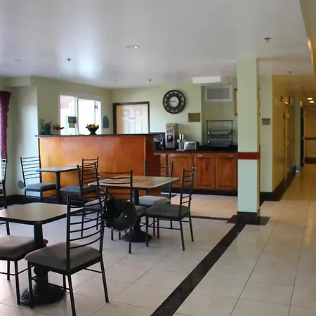 Rodeway Inn & Suites Hayward - Oakland South-3