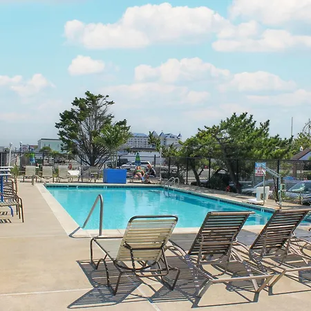 Oceanic Motel-3
