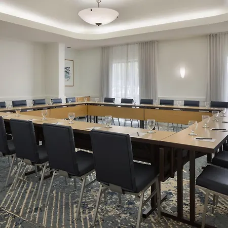 Courtyard By Marriott Sandestin At Grand Boulevard-2