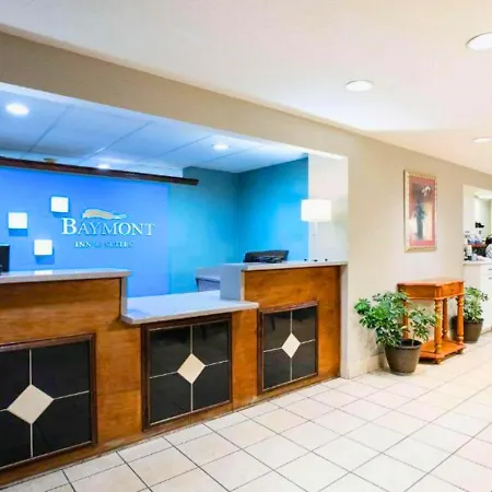Baymont Inn & Suites Braselton-2