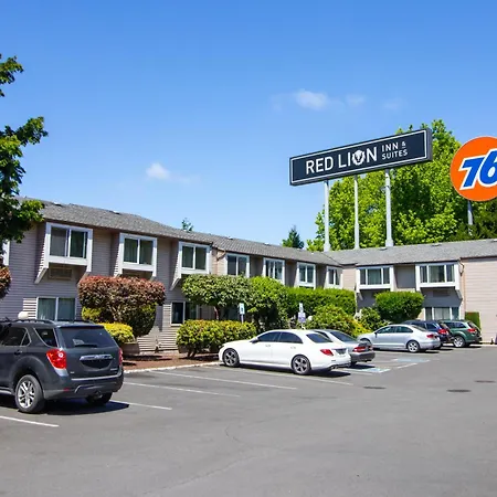 Red Lion Inn & Suites Vancouver-3