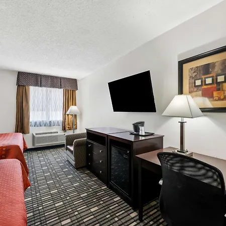 Surestay Plus Hotel By Best Western Lubbock Medical Center-3
