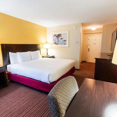 Fireside Inn & Suites Portland (Adults Only)-3
