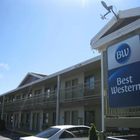 Airport Inn-2