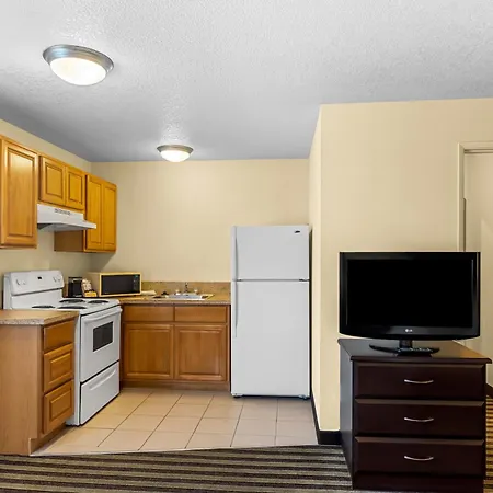 Quality Inn & Suites Vancouver - Hazel Dell-3