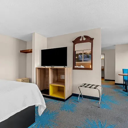 Days Inn By Wyndham Sioux Falls-3