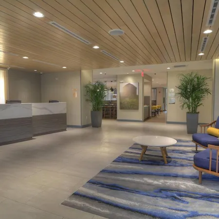 Fairfield Inn & Suites By Marriott Gatlinburg Downtown-2