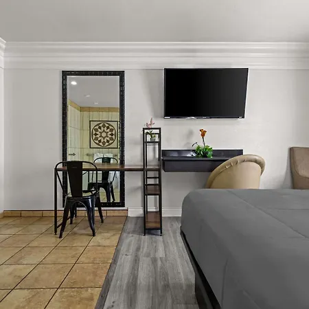 Rodeway Inn Santa Ana - Garden Grove-3