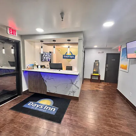 Days Inn By Wyndham Salina I-70-3