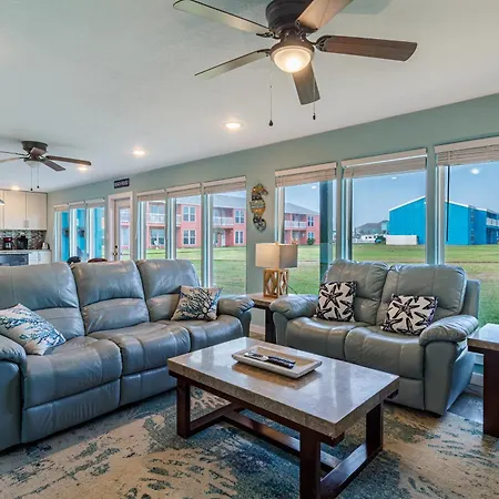 Executive Keys Condominiums On The Beach-3