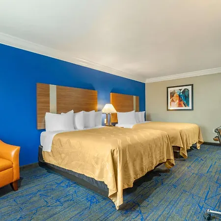 Quality Inn & Suites Vacaville-2