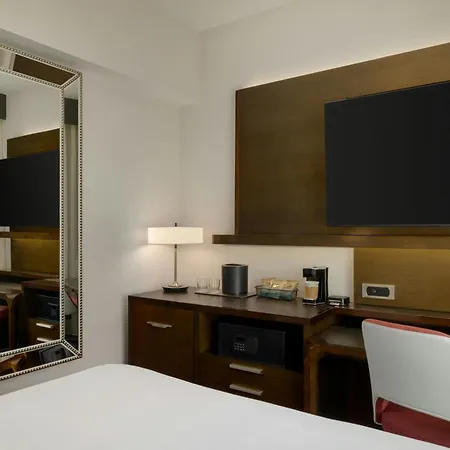Courtyard By Marriott San Francisco Union Square-3