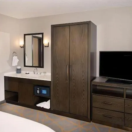 Embassy Suites By Hilton Denver Tech Center North-2
