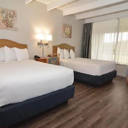 Days Inn & Suites By Wyndham Jekyll Island-2