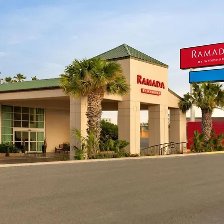 Ramada By Wyndham Del Rio-2