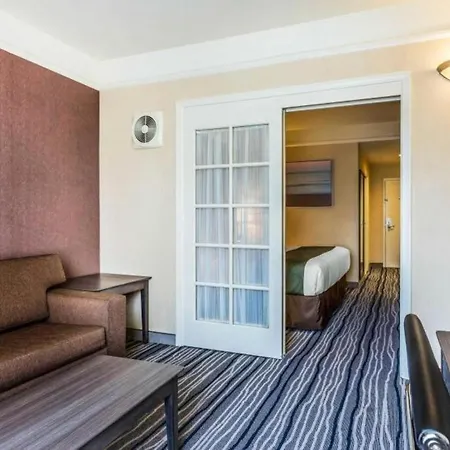 Ramada Suites By Wyndham San Diego Hotel Circle Area-3