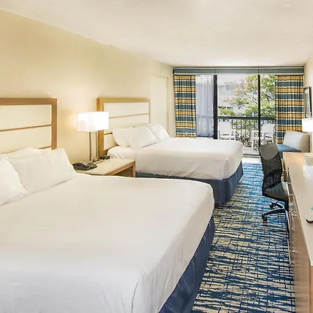 Wyndham Virginia Beach Oceanfront-3