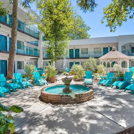 Quality Suites Downtown San Luis Obispo-3