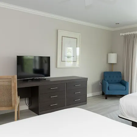The Geneva Inn-2