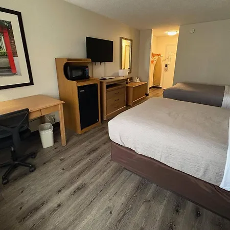 Quality Inn Perrysburg - Toledo South-3