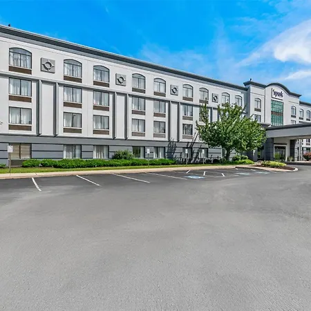Spark By Hilton Mechanicsburg-3