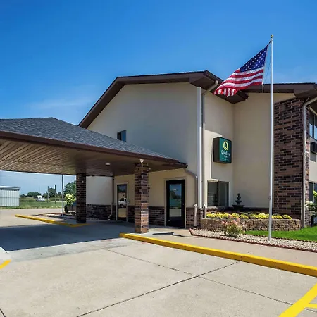 Quality Inn Galesburg Near Us Highway 34 And I-74-3