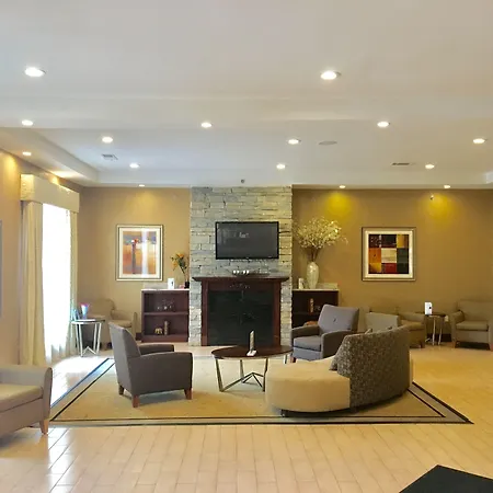 Wyndham Garden Grand Rapids Airport-3