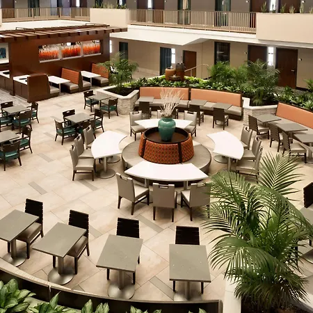 Embassy Suites By Hilton Atlanta Airport-3
