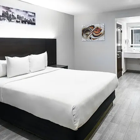 Hollywood Inn Express Lax-2