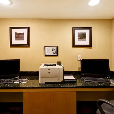 Hampton Inn Louisville Airport Fair/Expo Center-3