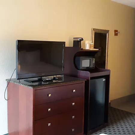 Baymont By Wyndham Williamsburg-2