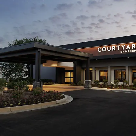 Courtyard By Marriott St. Louis Downtown West-3
