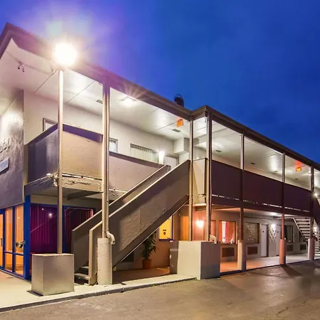 Surestay Hotel By Best Western Findlay-3