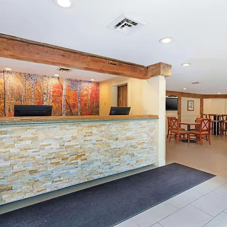 Best Western Inn & Suites Rutland-Killington-2