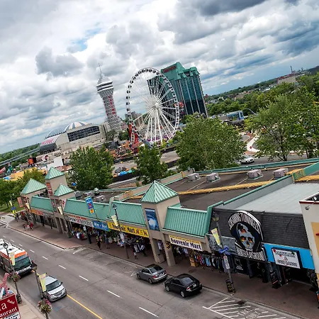 Howard Johnson Plaza By Wyndham By The Falls Niagara Falls-3