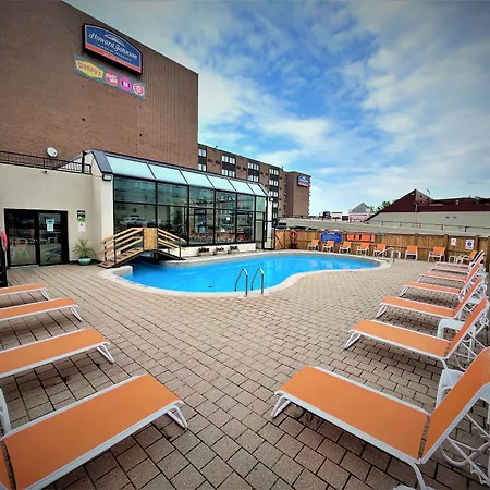 Howard Johnson Plaza By Wyndham By The Falls Niagara Falls-2