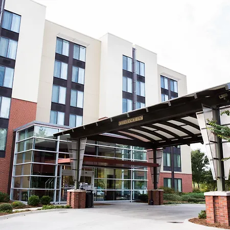 Best Western Plus Augusta North Inn & Suites-3