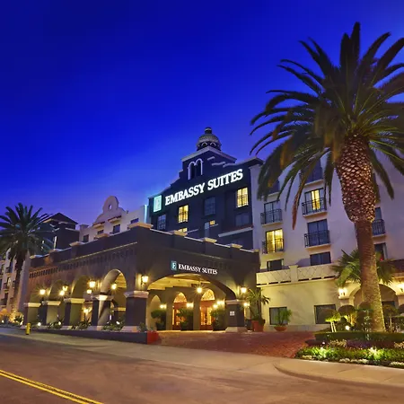 Embassy Suites By Hilton Los Angeles International Airport South-3