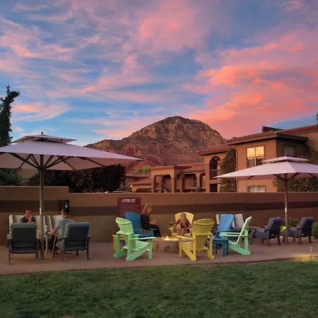 Mountain Modern Sedona, Tapestry Collection By Hilton-2