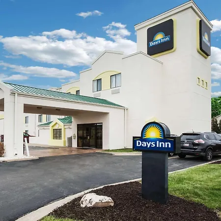 Days Inn By Wyndham Blue Springs-2