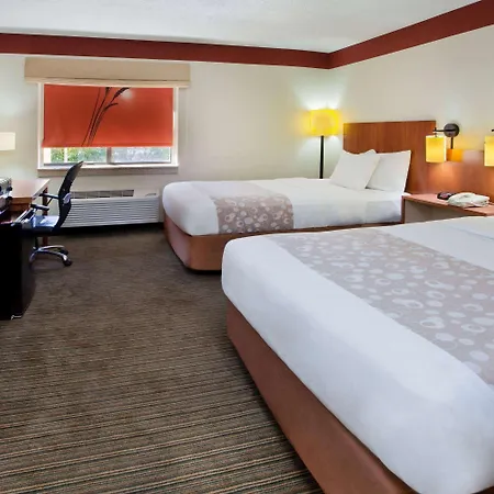 Travelodge By Wyndham Columbus State University-2