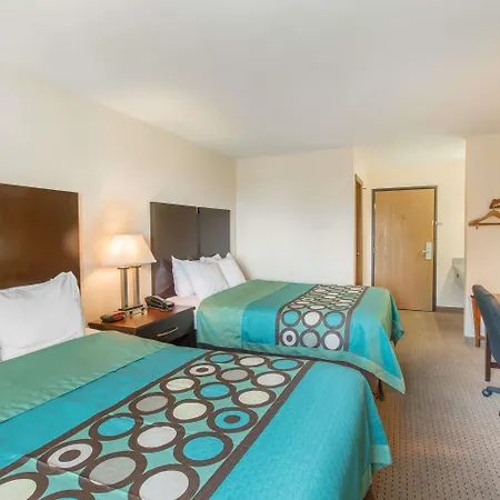 Super 8 By Wyndham Danville-3